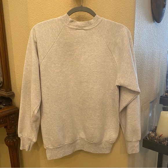 Vintage ONEITA Gray UCLA BRUINS Bear Graphic Sweatshirt Size Large - Picture 4 of 6